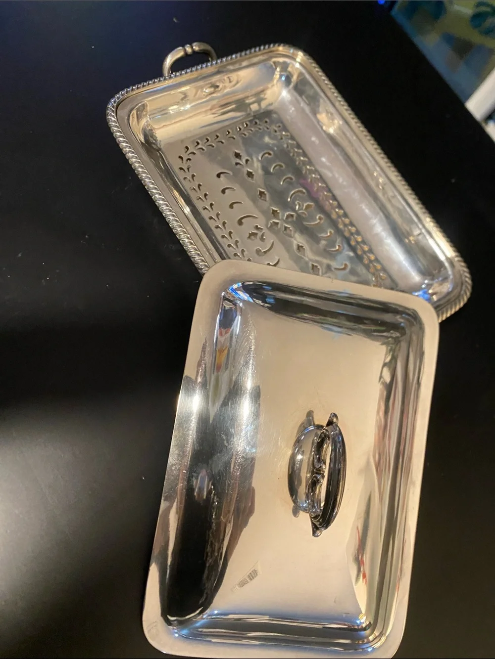 Silver Plated Covered Serving Dish with Rope Edge